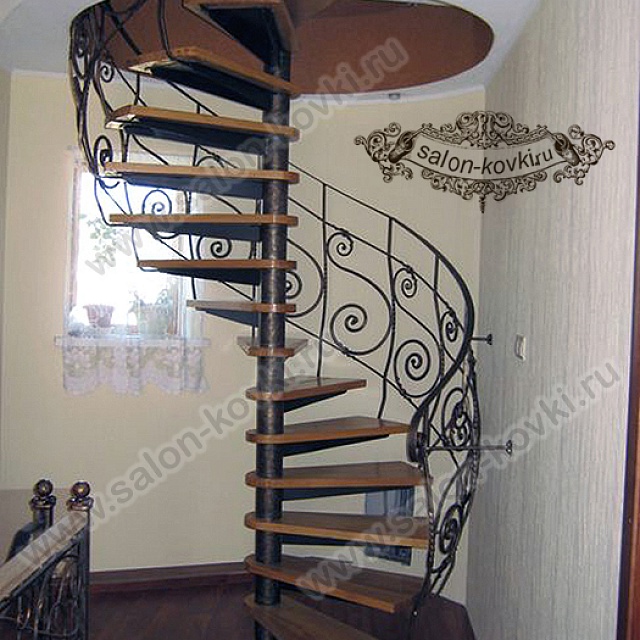 Винтовая лестница 120
