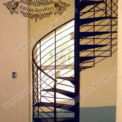 Винтовая лестница 89